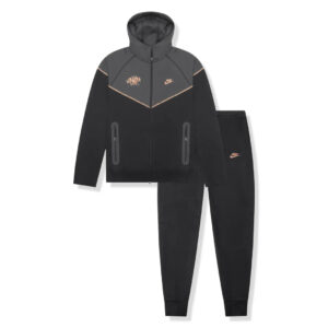 syna world x nike central cee tech fleece black tracksuit hq3748 010 hq3749 010 front.jpg